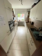 Küche - Familienfreundliche 3-Zimmerwohnung mit Balkon und Garage in zentraler Lage