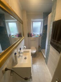 Badezimmer EG