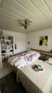 Schlafzimmer (2)