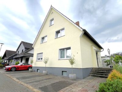 Großzügiges Einfamilienhaus mit Garten und Garage in ruhiger Sackgassenlage von Bergisch Gladbach He, 51469 Bergisch Gladbach, Einfamilienhaus