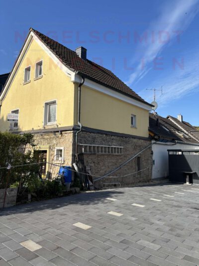 Hilfe – suche Handwerker – Charmantes Reihenendhaus, 51465 Bergisch Gladbach, Reihenendhaus