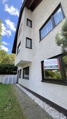 Schöne 2-Zimmerwohnung mit Einbauküche und Garten, 51465 Bergisch Gladbach, Erdgeschosswohnung