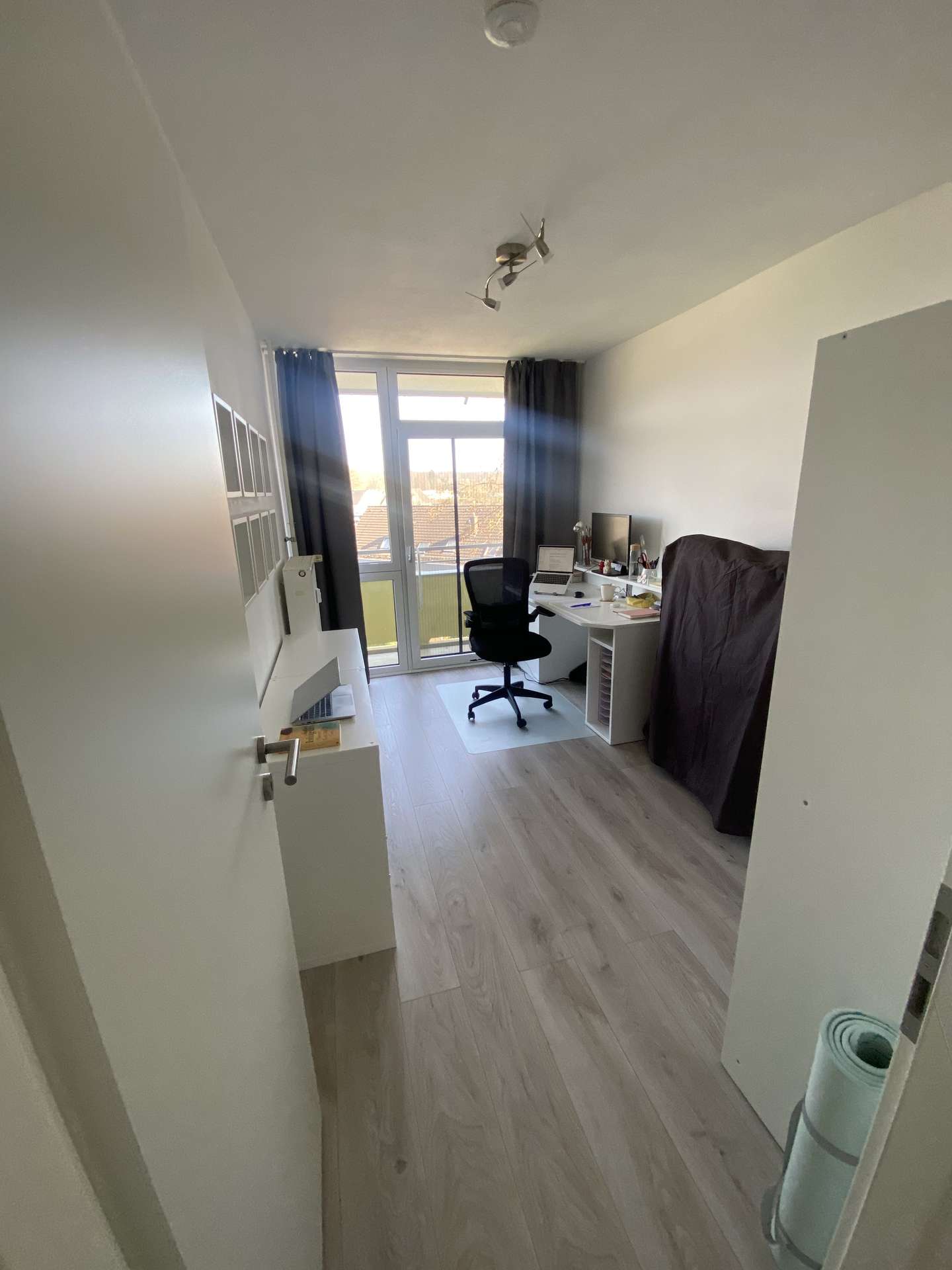 Kinderzimmer / Büro
