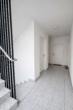 Treppenhaus - Helle moderne 2-Zimmer-Wohnung mit Balkon und optionalem Tiefgaragenstellplatz in Köln-Bayenthal