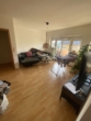 Wohnzimmer - Helle 2-Zimmer-Wohnung in zentraler Lage von Bergisch Gladbach (Grenze Köln-Dellbrück)
